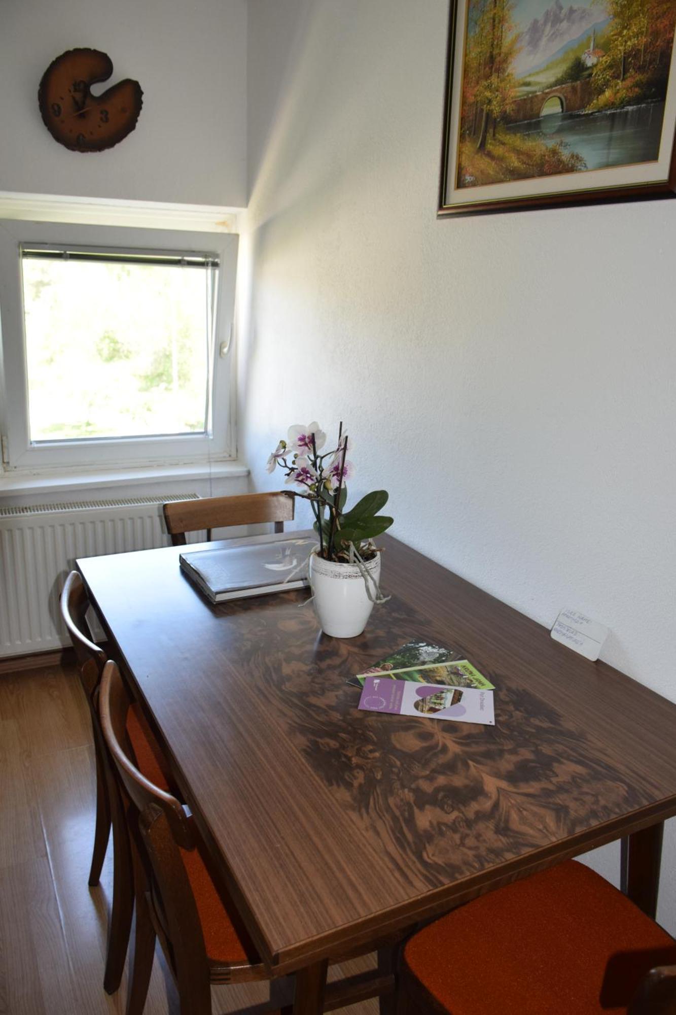 Apartma Narava Appartement Begunje pri Cerknici Kamer foto