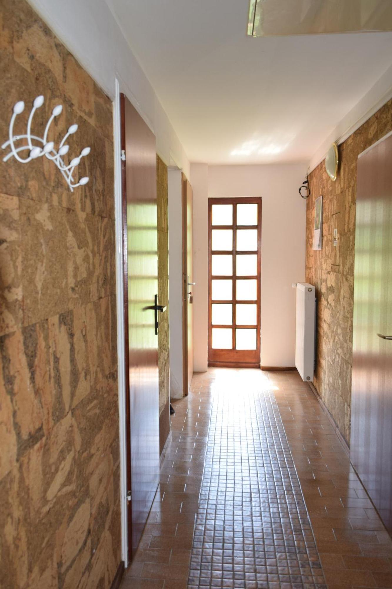 Apartma Narava Begunje pri Cerknici Kamer foto